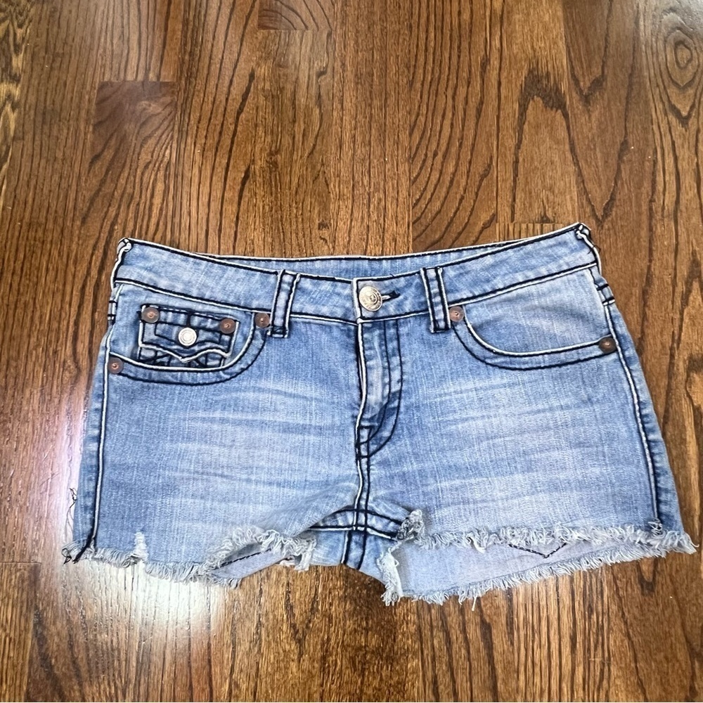 34-True religion denim shorts. Size 31.